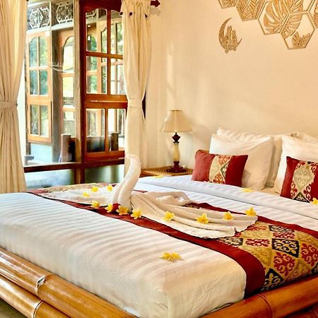 Narafa'S Guest House Jasri Екстериор снимка