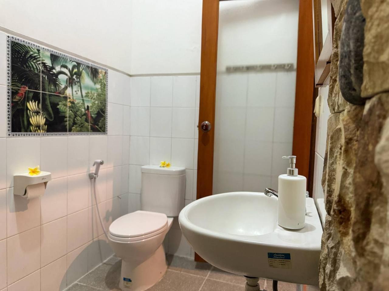 Narafa'S Guest House Jasri Екстериор снимка